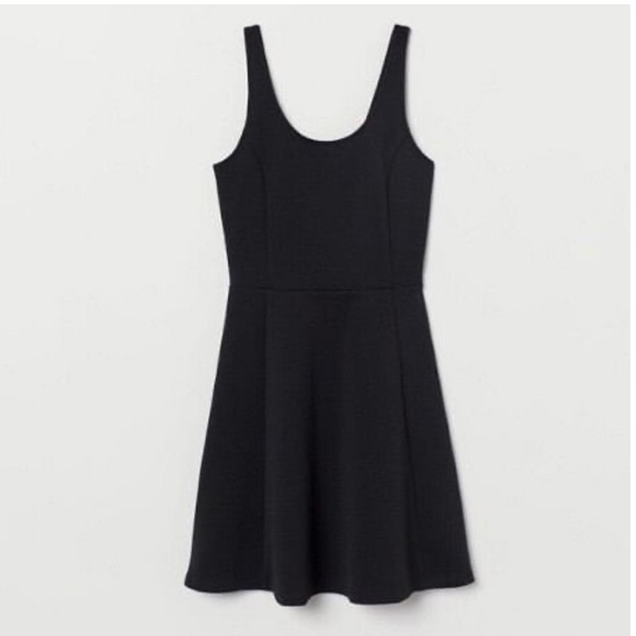 H&M black skater dress - Picture 3 of 6